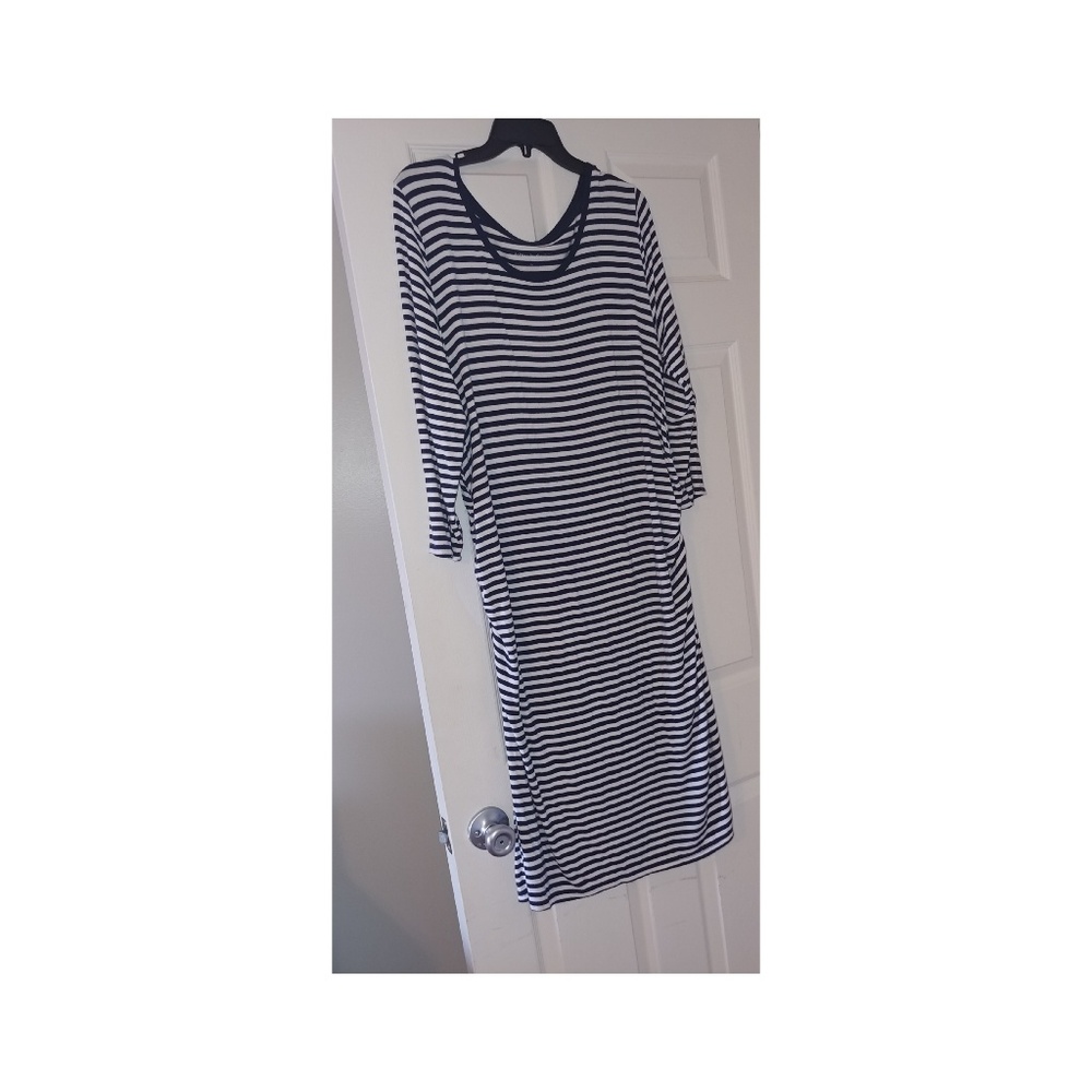 Maternity dress